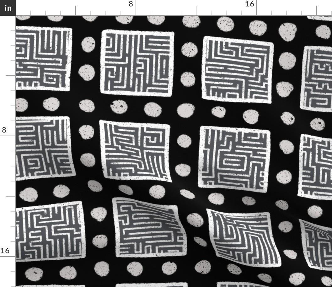 LARGE_Maze Squares and dots_Black and White_Black and White Collection