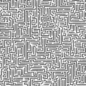 LARGE_Maze_Black and White_Black and White Collection