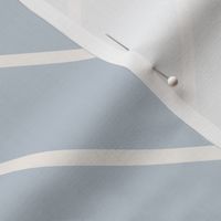 L| White  Diagonal stripes on Light blue-grey