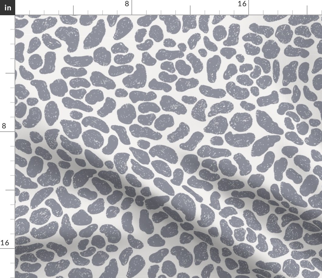 Abstract Giraffe Spot Pattern - Chic Monochrome Animal Print for Modern Styling