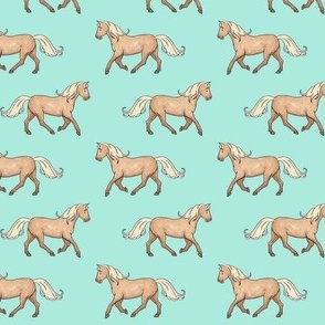 Silver Bay Horses basic rows on mint - medium scale