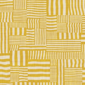 Patchwork Rug Cheater Quilt Stripes - Gold - XL (How Bazaar)