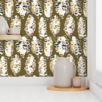 Wallum Banksia Spot Olive Small