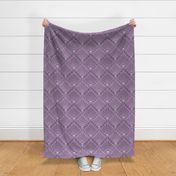L Elegant Art Deco Geometric Pattern in Lavender and Silver with Rhombus Design