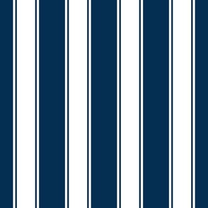Sailor Vertical Stripes navy white