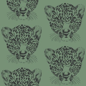 Leopard cub vintage green -  large scale