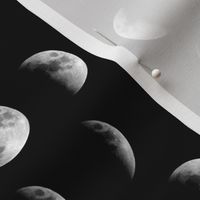 Eclipse (small scale black and white)