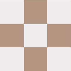 L / Checkerboard in brown and off white
