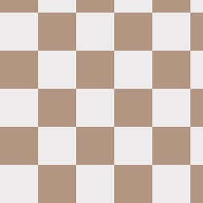 M / Checkerboard in brown and off white