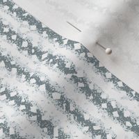 Quatrefoil Zen Garden - Blue Grey - Jumbo Size - Boho Textured Sand Lines