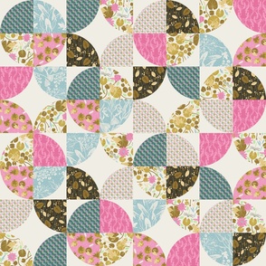 Quarter Circles Patchwork_32x32_Natural Gold + Pink