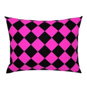 4” Diagonal Checkers, Hot Pink and Black