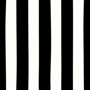 MEDIUM Black and White, Circus Stripe