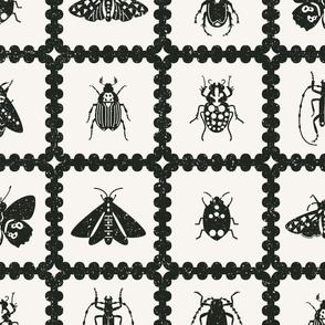 retro insects scalloped tiles l black off white l large