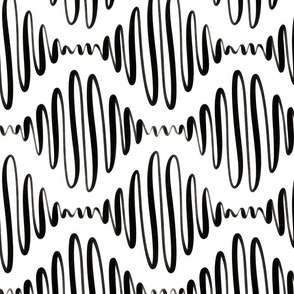 Squiggle line diamond waves - black and white