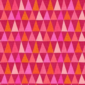 Triangle tango in red and pink Medium 9”