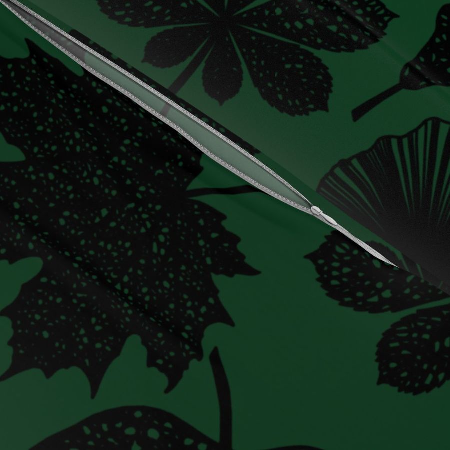 Leaf Lace Leaf Outline Pattern in Black and Emerald