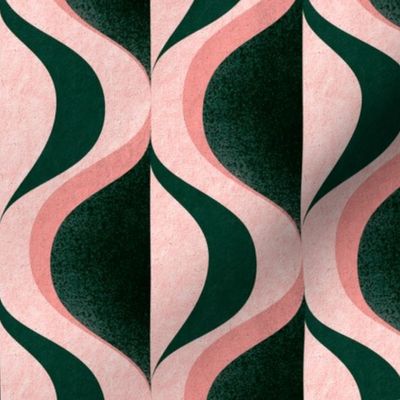 MID MOD ogee in emerald green and warm coral pink | tonal textured opulent geometric structure wallpaper | medium