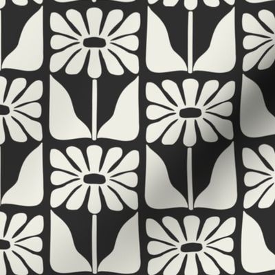 Retro Girlhood Block Print Daisy Girls Floral Checkerboard in Black and White New Scandinavian Farmhouse