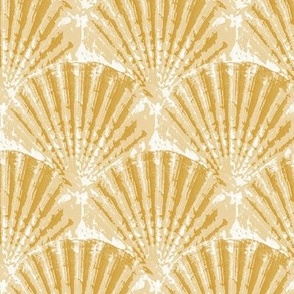 sand_gold sea shell