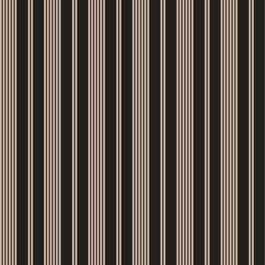 Large - Vertical Ivy Stripes - Midnight Black - Brown Sand