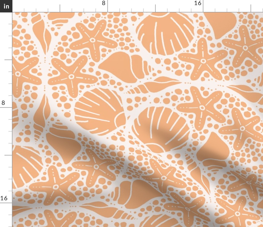 Scallop seashells ogee | Large Scale | Peach orange, warm white