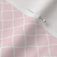 Bigger Sweet Spring Dainty Pink Quatrefoil