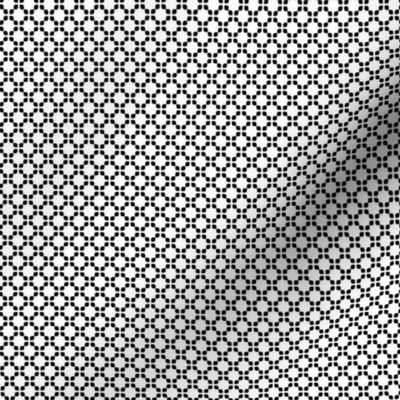 Black and White Geometric Trellis Small Scale
