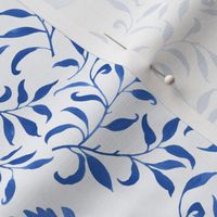 Grandmillennial Classic Boteh Indian floral and foliage pattern, large scale in Delft China blue on blue white