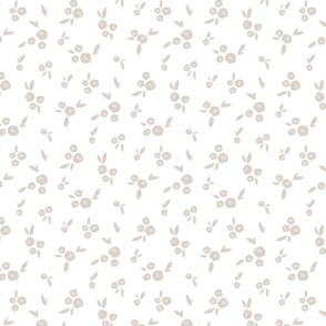 Petite blooms: subtle floral pattern beige on white S