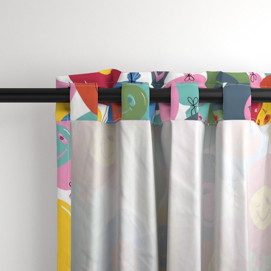 HOME_GOOD_CURTAIN_PANEL