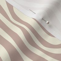 wavy lines - cream and tan