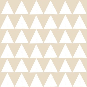 (small) rustic texture blockprint minimalistic triangles antique white beige