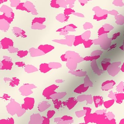 Animalier Spots in Cream + Tonal Pink