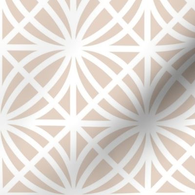 Neutral Trellis Geometric in Beige and White - Medium - Classic Beige Geometric, Neutral Coastal Geometric, Palm Beach Lattice