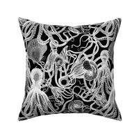 TENTACLES - OCTOPI COLLECTION (WHITE AND BLACK)
