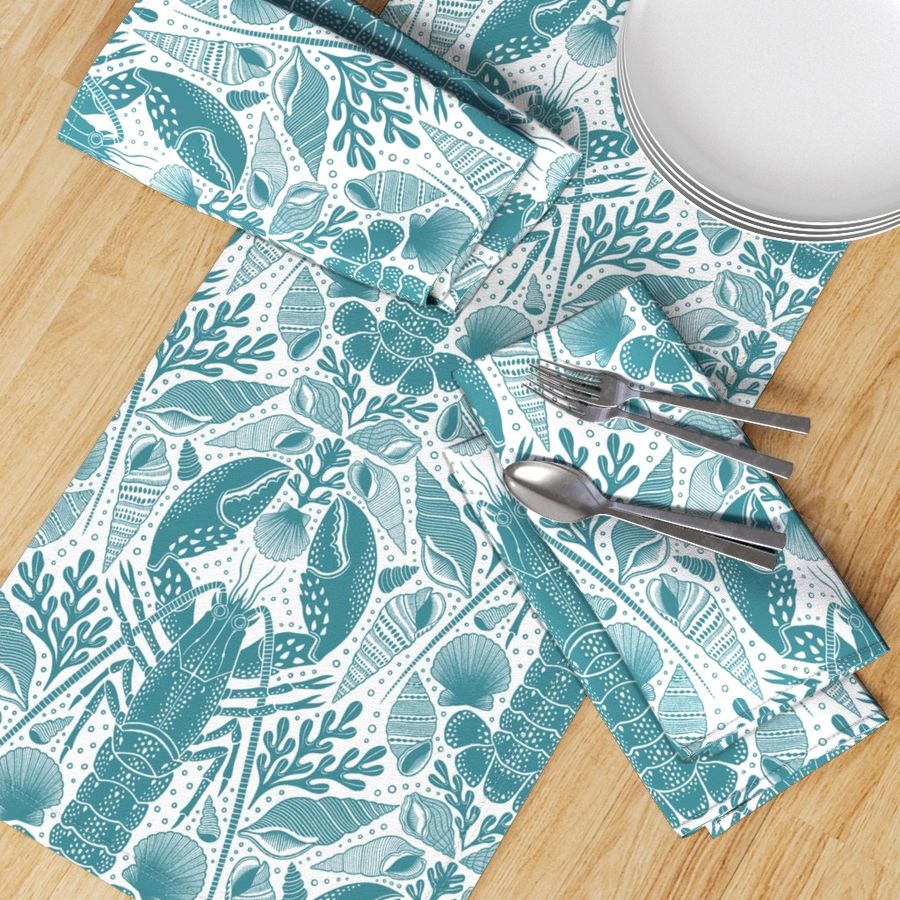 HOME_GOOD_TABLE_RUNNER