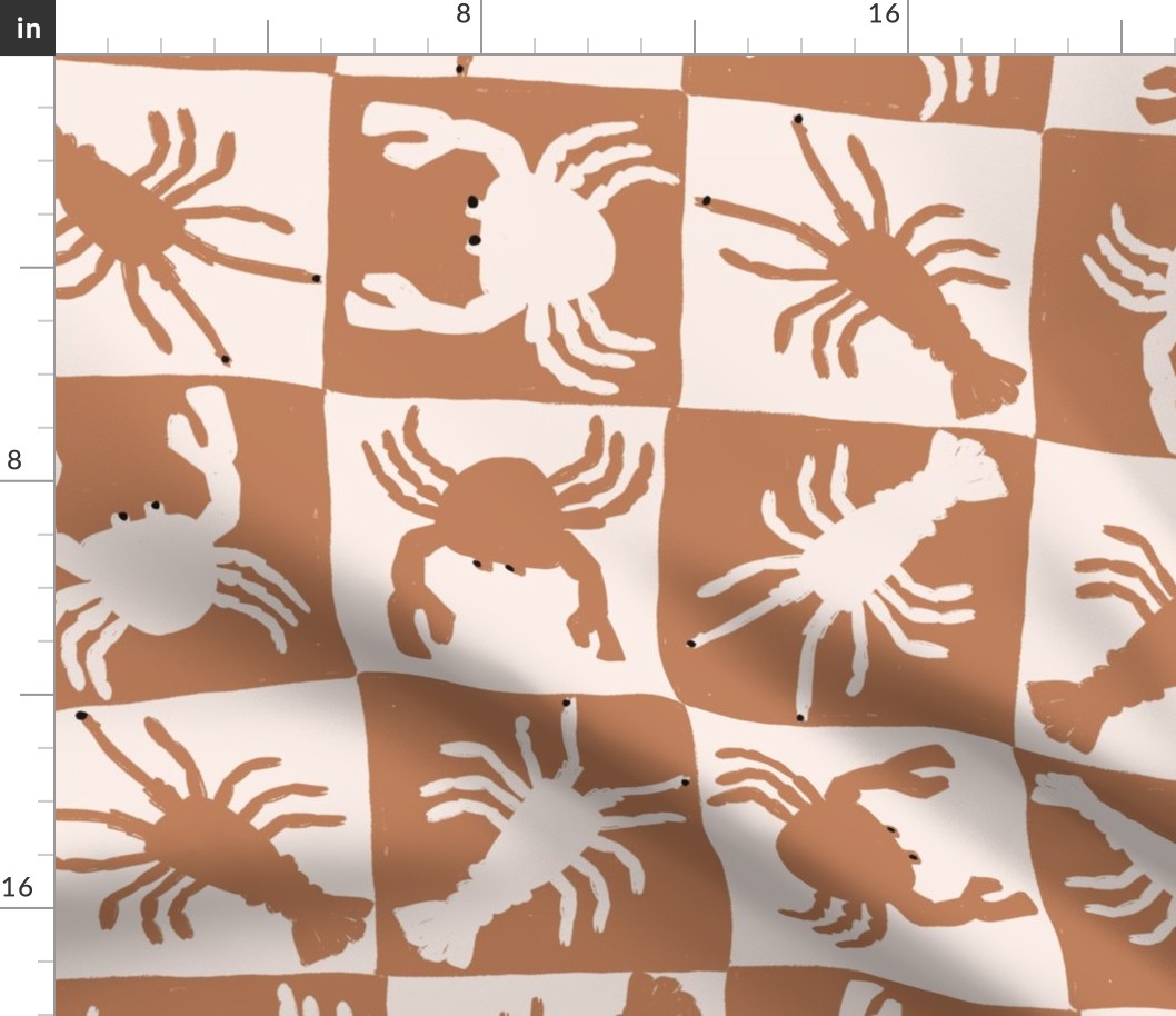 LARGE HAND DRAWN NOVELTY BEACH CRAB LOBSTER MUTED NEUTRAL CHECKERBOARD-COPPER BROWN-EGGSHELL WHITE-BLACK