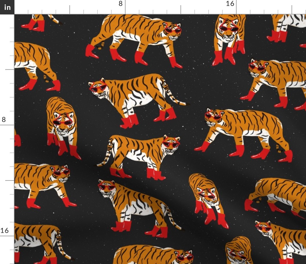 Retro Tiger Fashionista Pattern