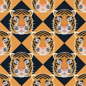 Chess board with tiger faces