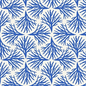 Monochrome Seaweed Ogee Cobalt Blue on Ecru White M