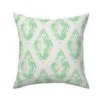 Diamond Shape Pattern Green and Offwhite