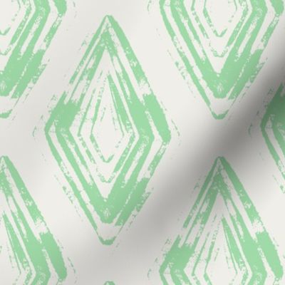 Diamond Shape Pattern Green and Offwhite