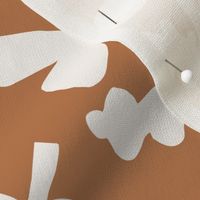 Paper Cut Folk Floral XL | Chestnut