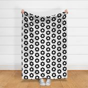 Large - Sweet, 70s minimalist, retro daisy blossoms in black and white