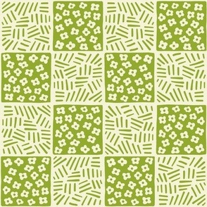 (SMALL) Meadow Floral Checkered Pattern in Olive Green