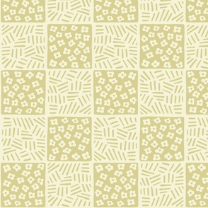 (MEDIUM) Meadow Floral Checkered Pattern in Light Sage Green