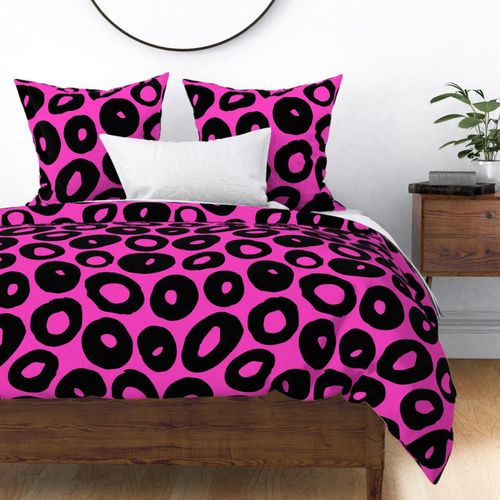 Olive Oval Polka Dots_Hot Pink And Black