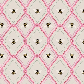 Small Bee Lattice_Bubblegum