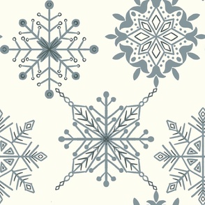 (L) Snowflakes - natural and grey